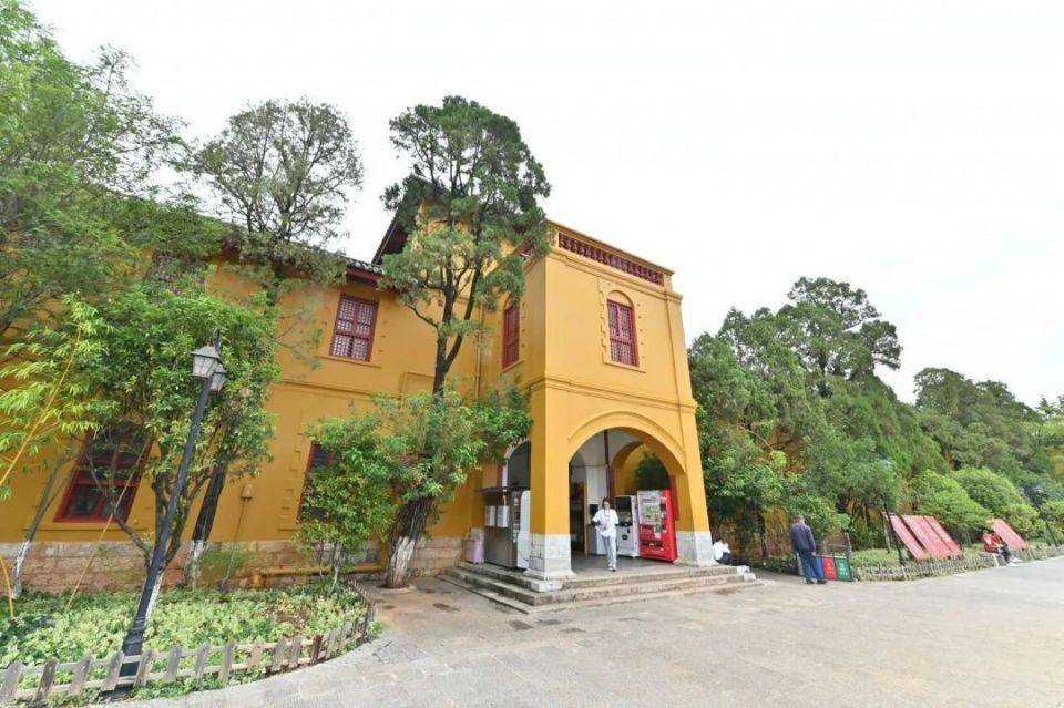 文旅中的云南红｜抓住假期的尾巴 到“昆玉红”走一圈
