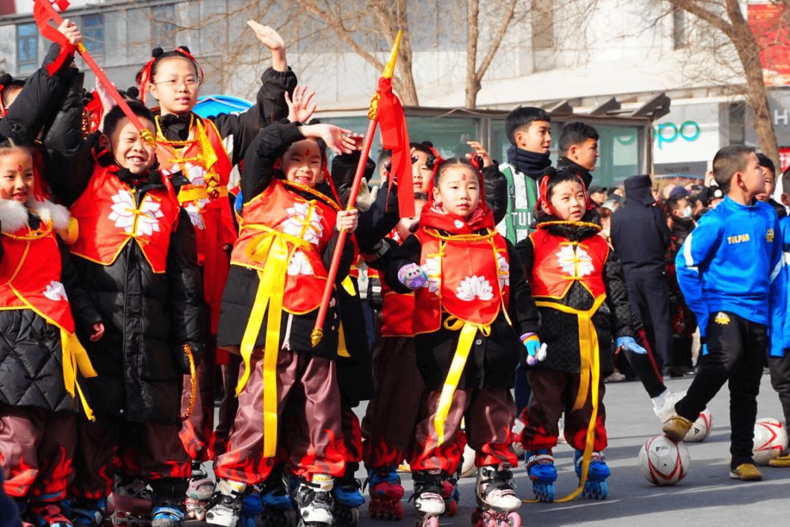 社火出圈！库尔勒这场元宵狂欢嗨翻全网
