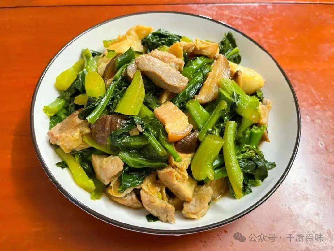 阅湾在线-广谈大湾网-珠海美食群-深圳美食群-广州美食-五花肉炒芥蓝