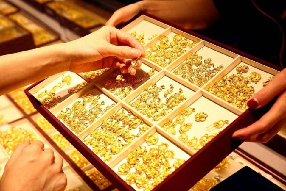 怎样买贵金属(怎样买贵金属股票)
