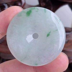 贵金属玉石(贵金属玉石对人体有害吗)